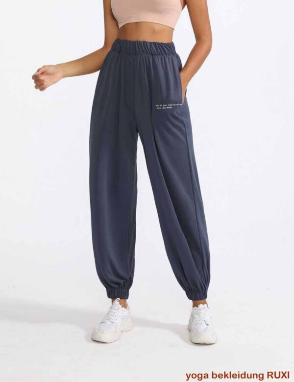 Bequeme Yoga Pyjamahose fuer entspannte Passform RUXI de935