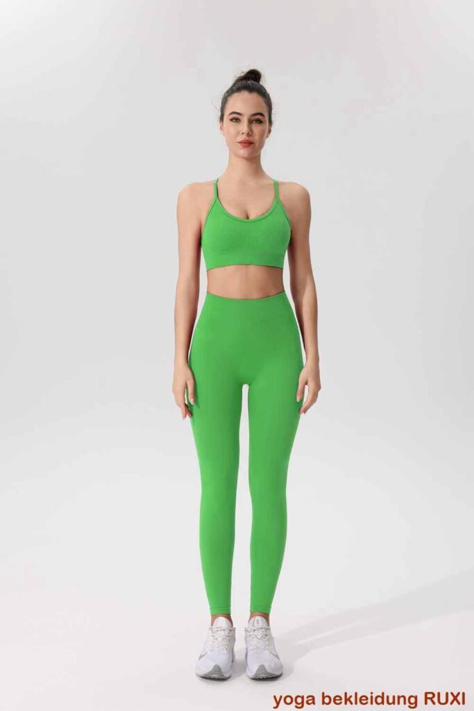 Enge Sportshorts fuer Damen fuer aktive Freizeit RUXI de3424