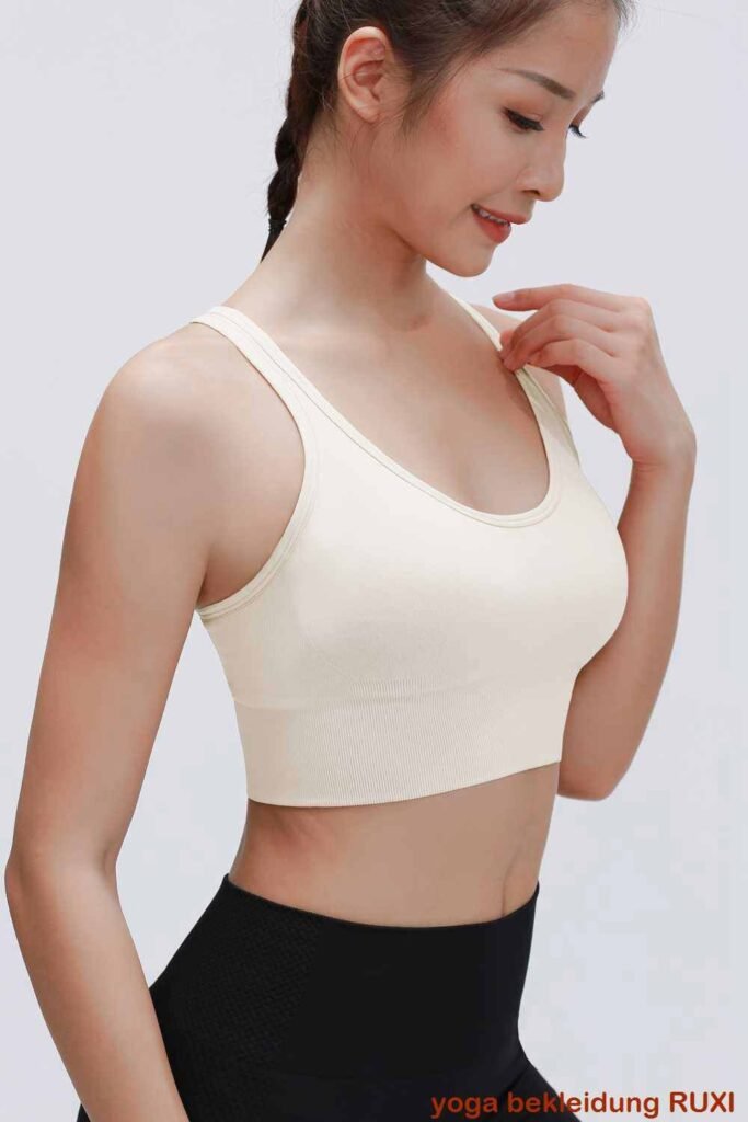 Gelbe Sportshorts fuer Damen Activewear RUXI de3278