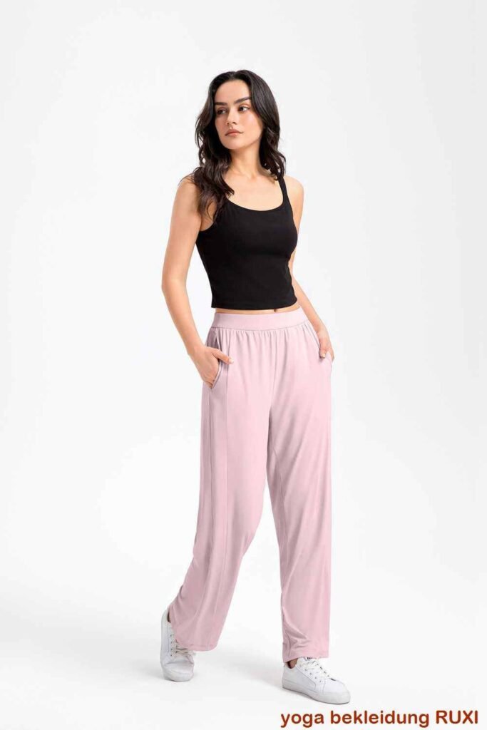 Kraeftige farbige Radlershorts fuer Damen RUXI de3263