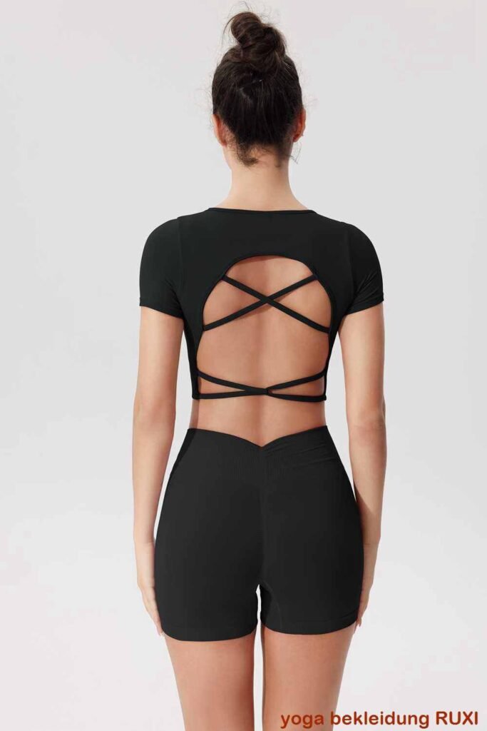 Rosafarbene Radlershorts fuer Damen fuer bequeme Fahrten