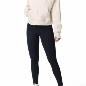 Schwarze Hotpants fuer Damen bequeme Passform RUXI de880