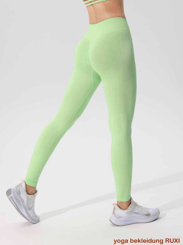 Sportliche rosa Shorts fuer einen aktiven Lebensstil RUXI