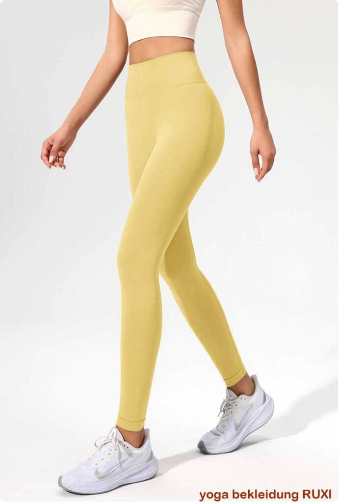 Sportshorts fuer Damen fuer die Sports Academy RUXI de3591