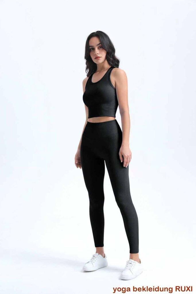 Sportshorts fuer Damen mit mittlerem Oberschenkel RUXI