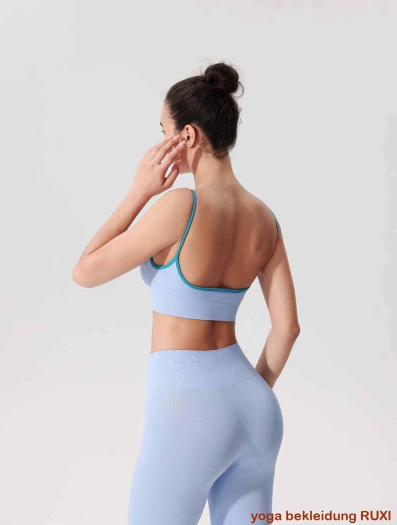Sportweste fuer Damen mit integriertem BH Support RUXI