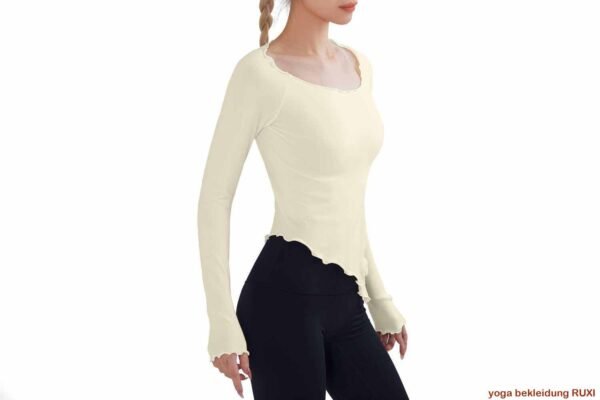 Top Yoga Outfits fuer Komfort und Flexibilitaet RUXI de1341